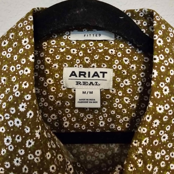 Ariat NWT Shirt Medium Brown Floral Western - Picture 2 of 7